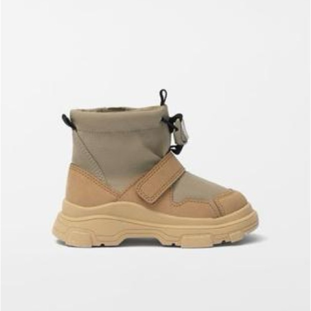 ZARA BABY/ LUG SOLE BOOTS Sandy Brown